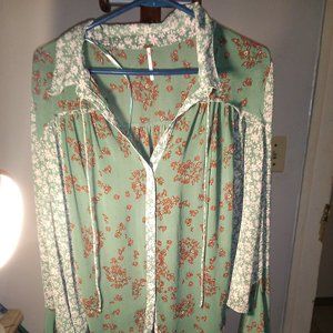 Vintage sleek shirt
